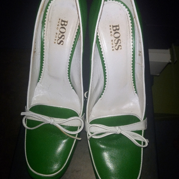 Hugo Boss size 6 green and white heels(new years deals!!!!!) - Picture 1 of 8